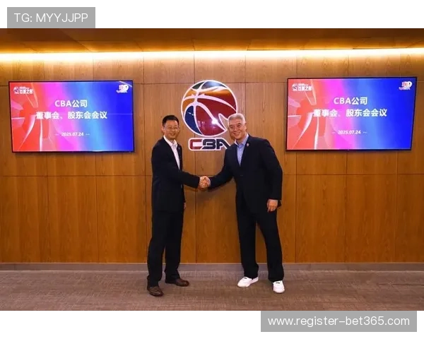 迪奥曼德揭,面对拜仁,定位球失分,万博manbetx体育平台,万博体育官网,万博体育app下载,ManBetX,SPORTS